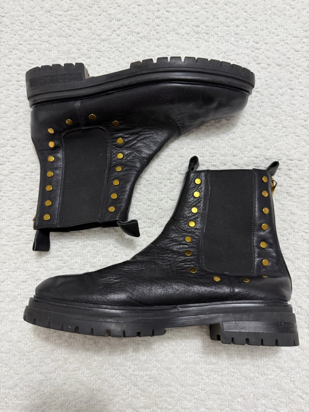 Silent D Ample Leather Chelsea Boot Black Gold Toned Studs Women’s Size 41 - Picture 2 of 12